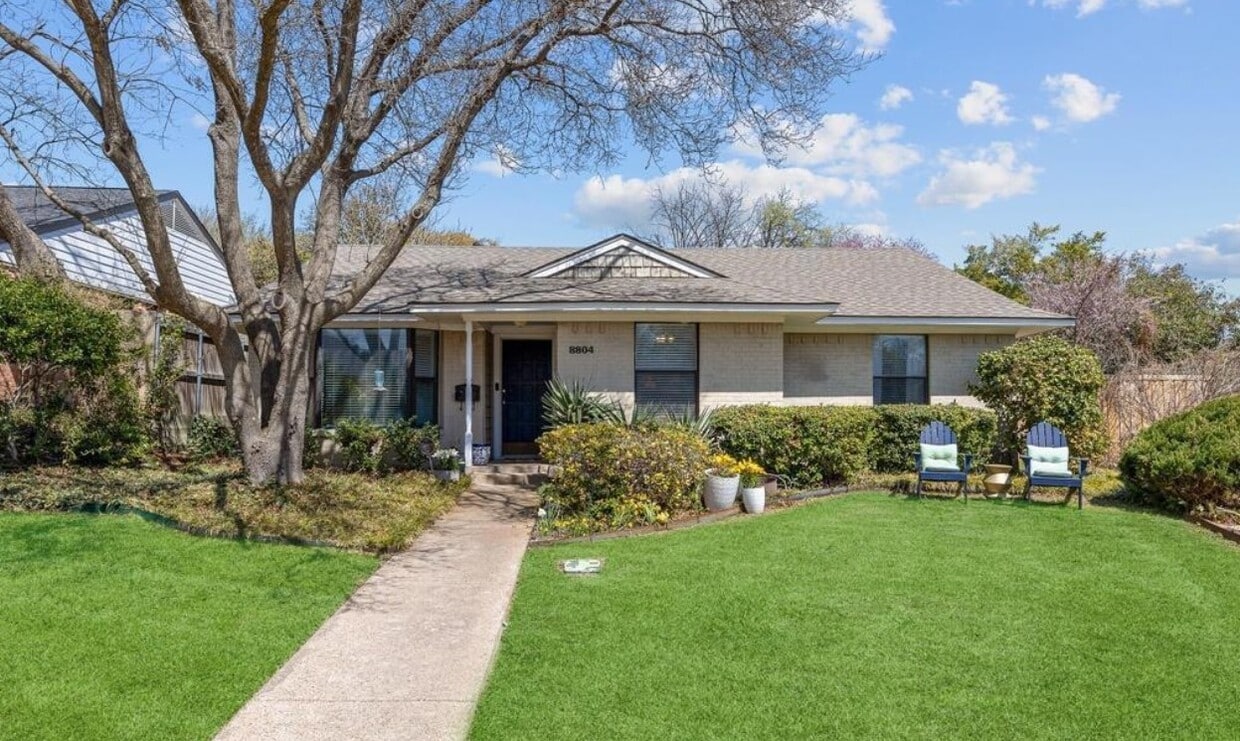 Foto principal - 8804 Larchwood Dr