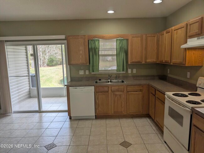 Foto del edificio - 1807 Lago Del Sur Drive