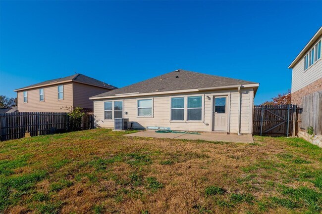 Building Photo - Charming 3 bed 2 bath in Anna TX