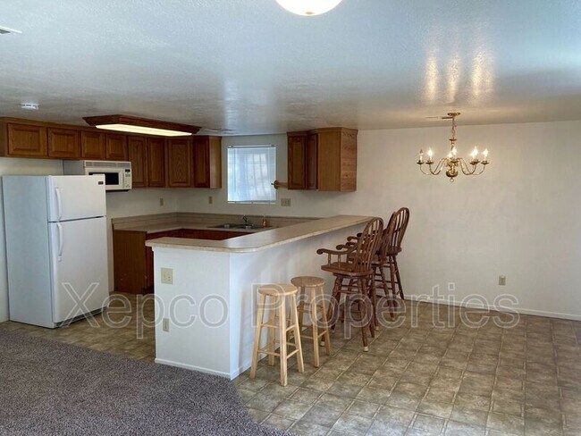 Building Photo - 80496 Avenue 50