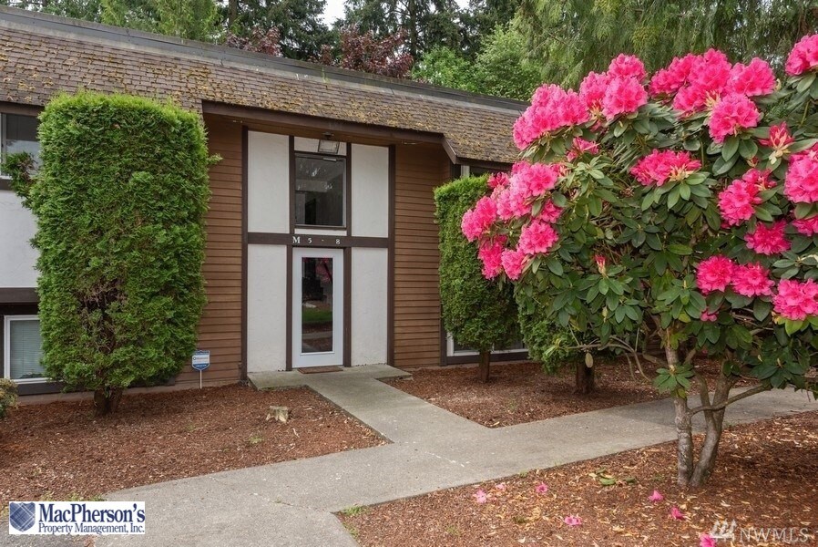 7205 224th St SW Unit M5, Edmonds, WA 98026 Condo for Rent in Edmonds