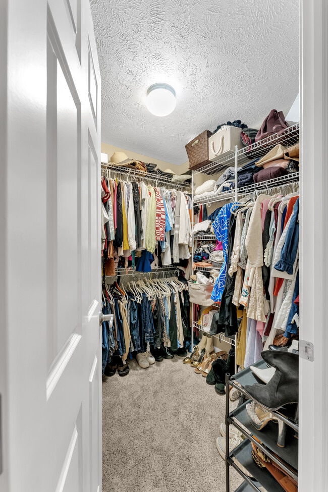 Foto del edificio - 6690 Green Valley Ct SE