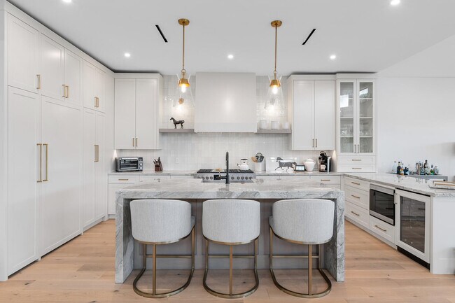 Building Photo - 12618 Mallet Cir
