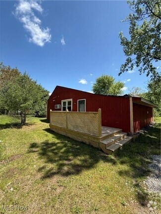 Building Photo - 8315 Old River Rd