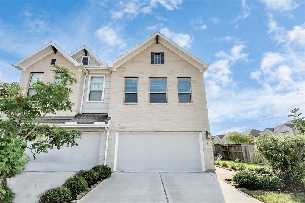 Foto principal - 2518 Terrace Point Dr