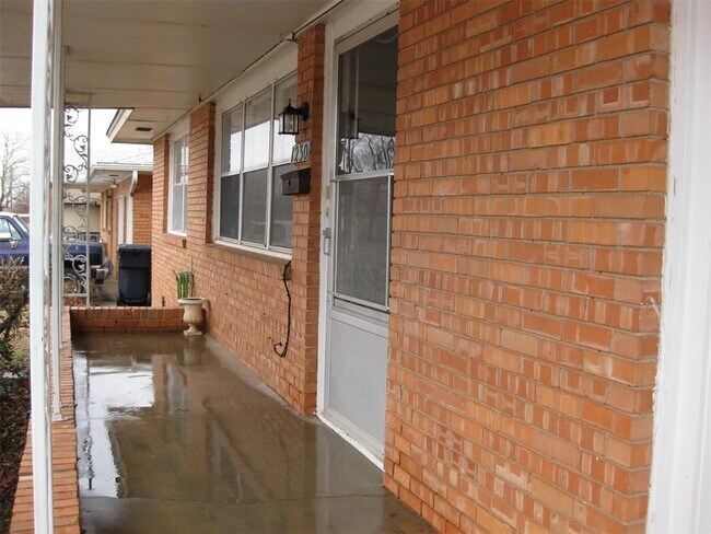 Foto del edificio - 1230 NW 84th St