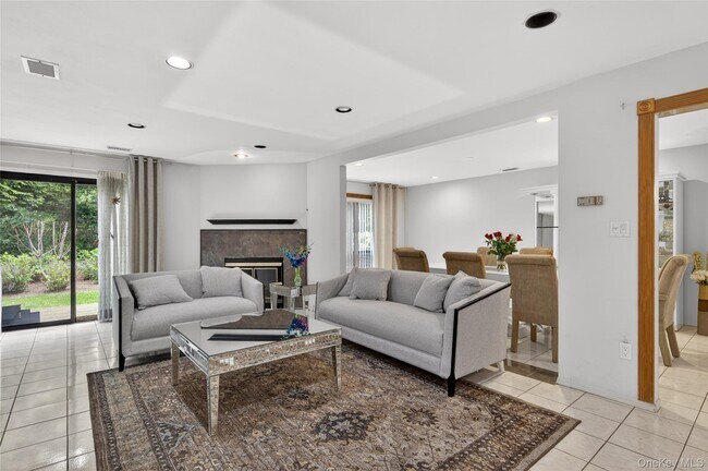 Building Photo - 36 Wimbledon Dr