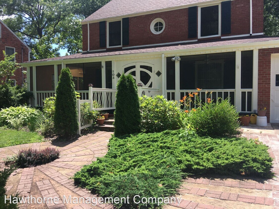Primary Photo - 3 br, 4 bath House - 103 West Parkway Drive