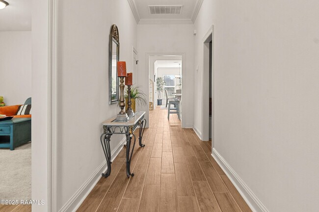 Foto del edificio - 120 Sugar Crest Dr