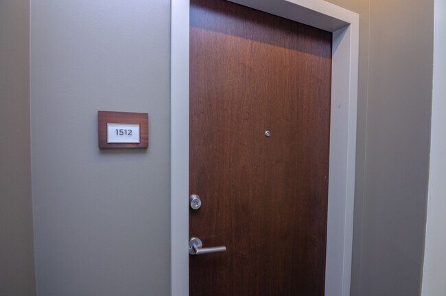Foto del edificio - 1212 Laurel St