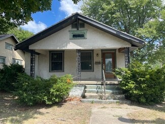 Building Photo - 815 N Franklin St