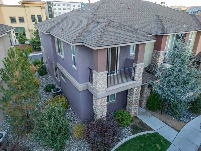 Foto del edificio - Great Townhome For Rent!