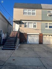 Building Photo - 105 Evergreen St