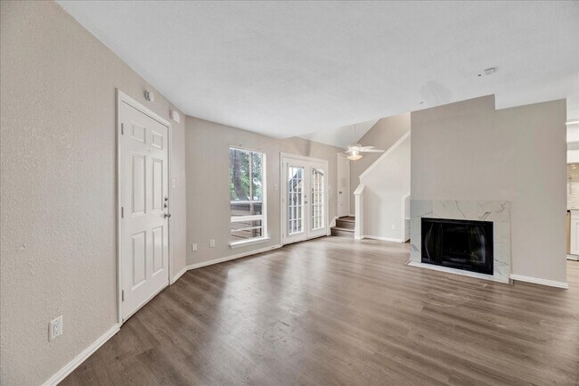 Foto del edificio - 9803 Walnut St