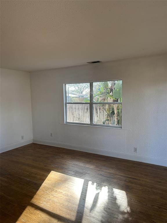 Foto del edificio - 5038 37th Ave N