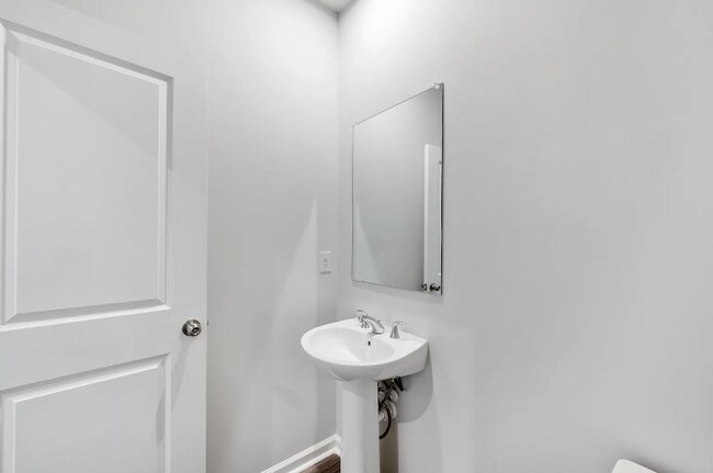 Foto del edificio - 809 Cameron Trl