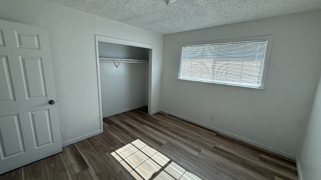 Foto del edificio - 1530 Edgar Ave