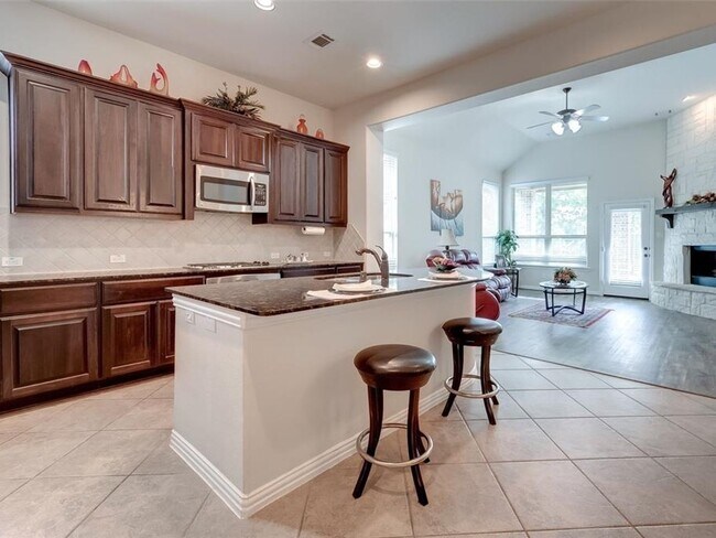 Foto del edificio - 3 Bedroom Single Family Home in Katy