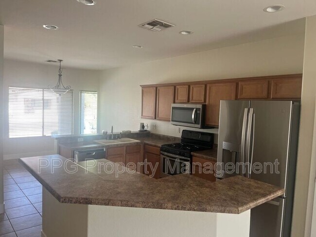 Foto del edificio - 14555 W Ventura St