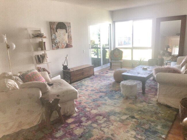 Foto del edificio - 3200 S Sepulveda Blvd