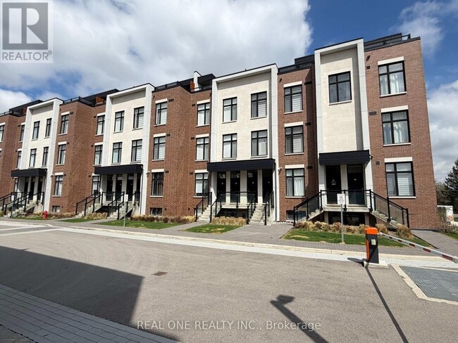Building Photo - 9560 Islington Ave.