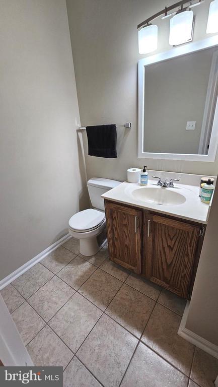 Foto del edificio - 1196 Swanhill Ct