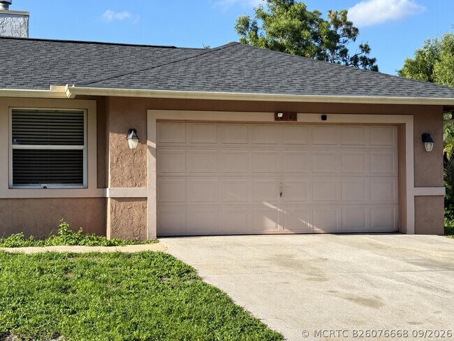 Building Photo - 12689 51st Ct N