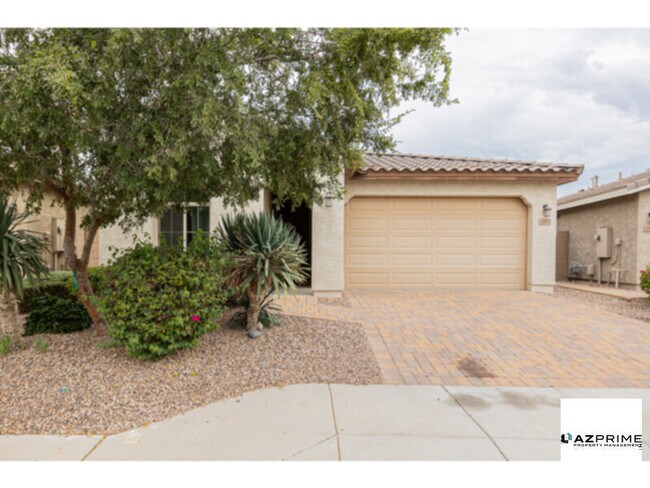 Foto del edificio - Discover Refined Peoria Living In This Stu...