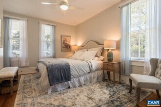 Building Photo - 829 Belmont Ave