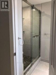 Photo du bâtiment - 4 St Clarens Ave