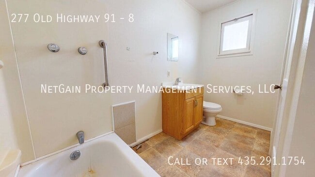 Building Photo - 277 W Old Hwy 91