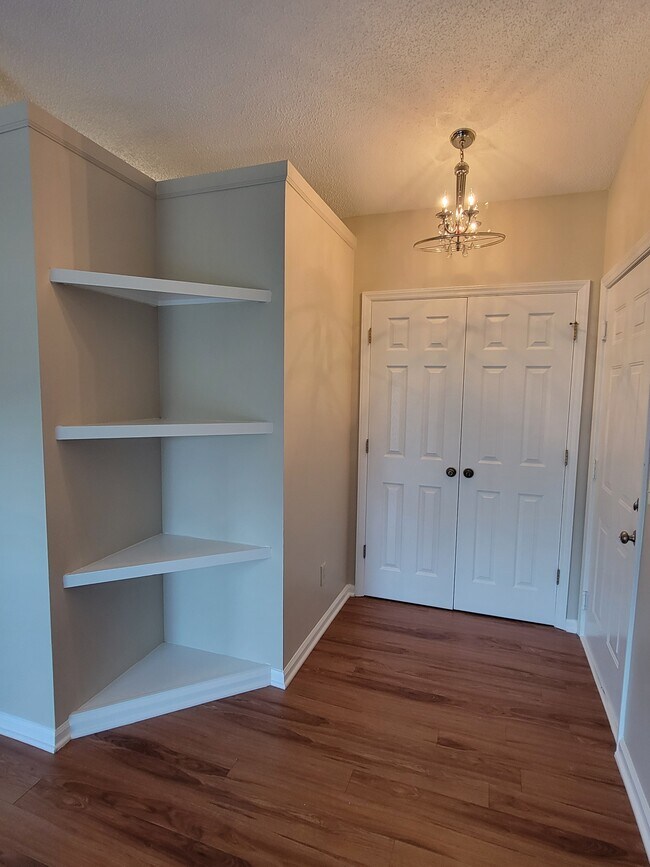 Foto del edificio - 3614 Morris Farm Dr
