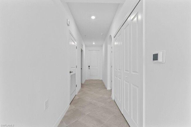 Building Photo - 5555 Double Eagle Cir