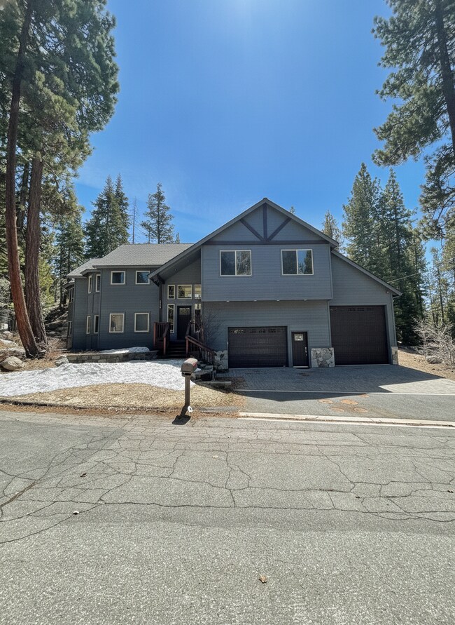Building Photo - 3504 Pony Express Rd
