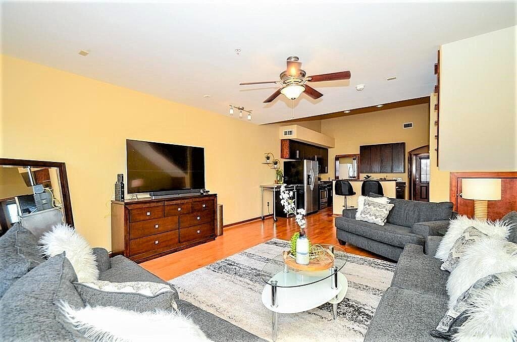 Foto principal - 2900 Hamilton St