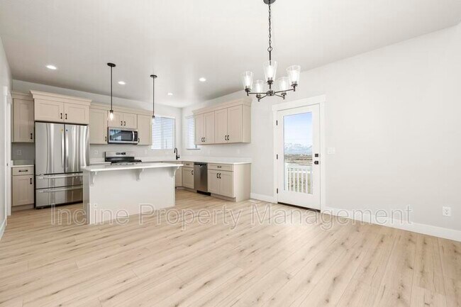 Photo - 12329 Boggs Wy House