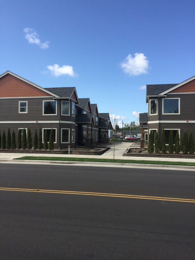 Building Photo - 1540 SW 53rd St