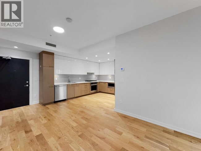 Photo du bâtiment - 5311 Cedarbridge Way