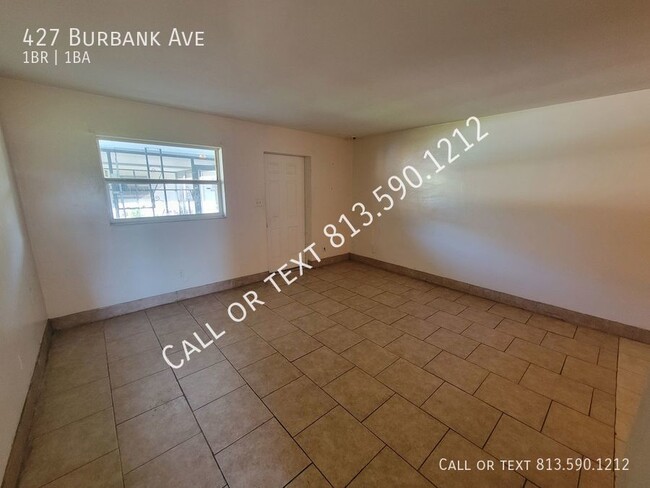 Foto del edificio - 1 bed 1 bath Cute Lakeland Apartment