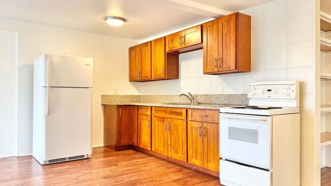 Building Photo - 45-523-523 Pahia Rd