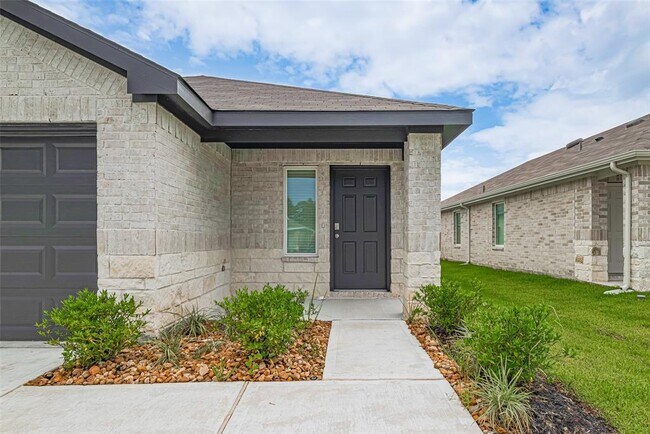 Building Photo - 6018 Alberta Fls Dr