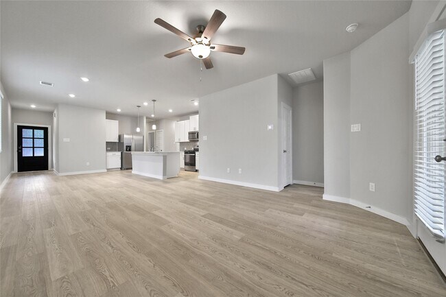 Foto del edificio - 6609 Lahna Oak Dr