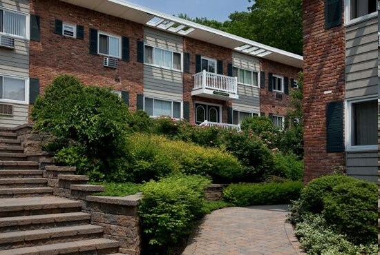 Fairfield Village Apartments Fairfield Village Apartments