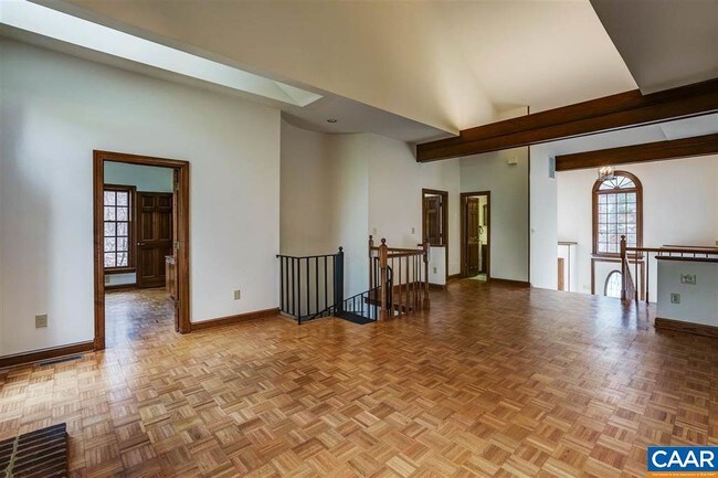 Building Photo - 715 Tanglewood Rd