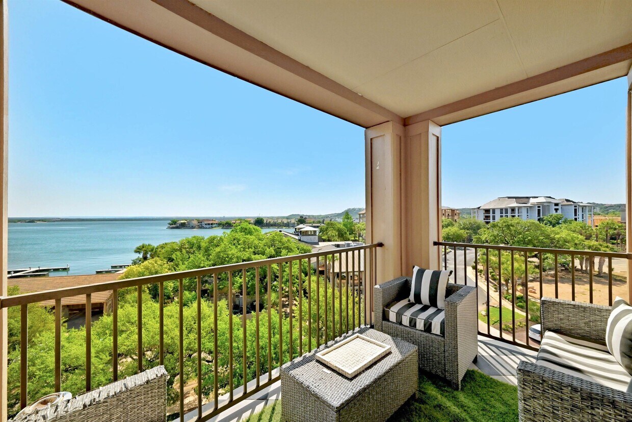 101 W Bank, Horseshoe Bay, TX 78657 Condo for Rent in Horseshoe Bay