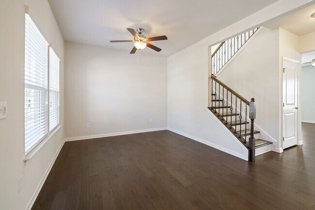 Building Photo - Enjoy the Community's Resort Like Living!