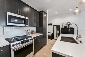 Building Photo - 3271 Vestra Way