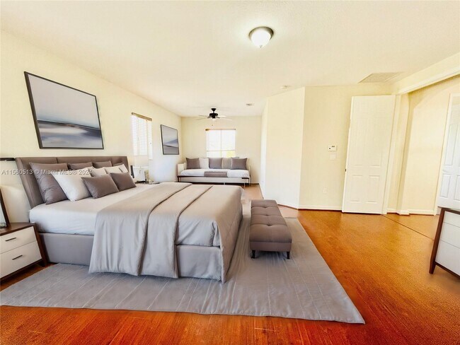 Foto del edificio - 7427 SW 189th St