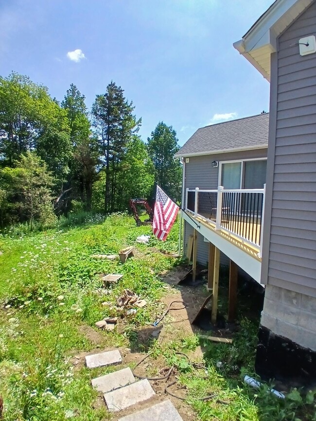 Building Photo - 5 Olson Rd