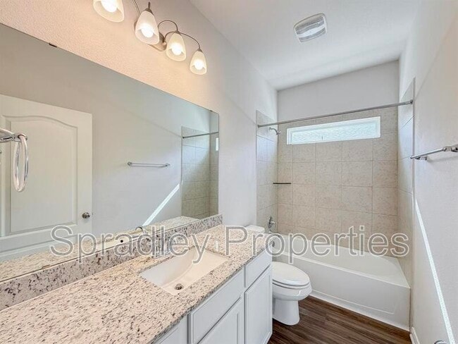 Building Photo - 905 Hawks Shadow Dr